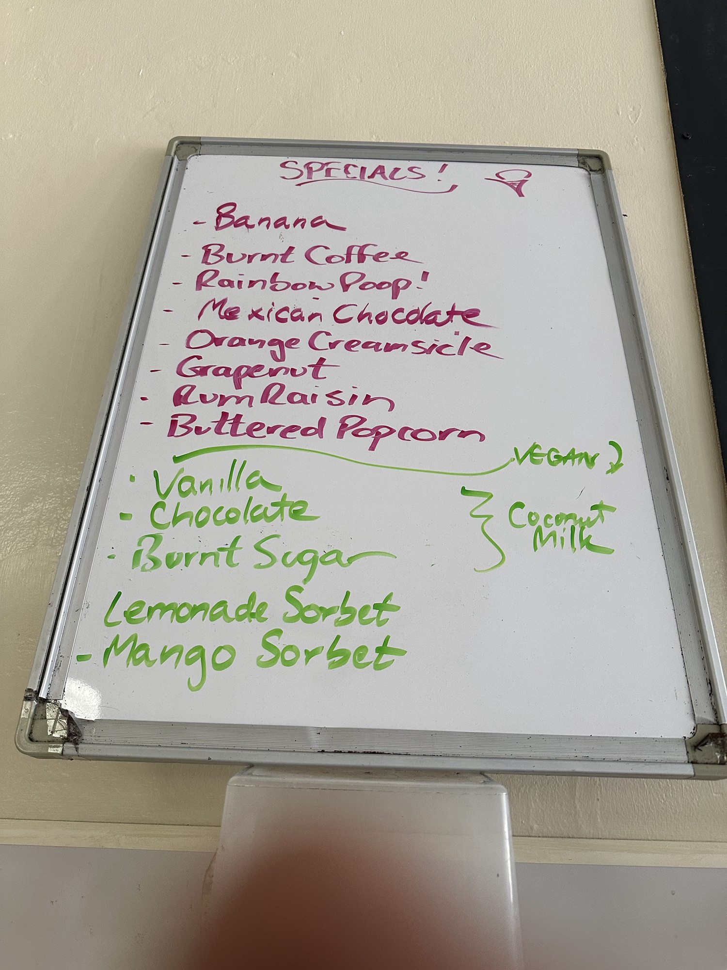 4/15 Mt Tom's Homemade Ice Cream Flavors of the Day.